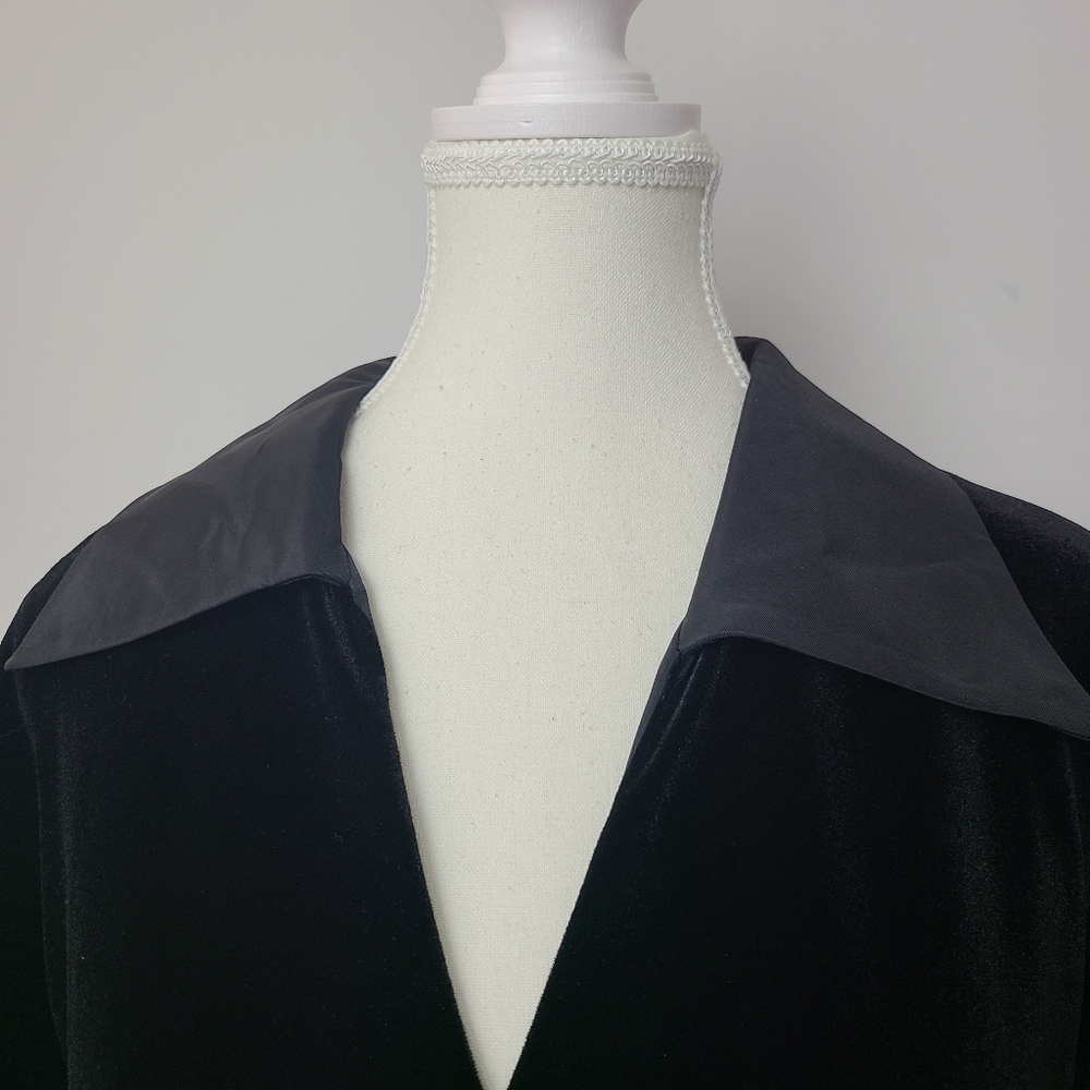 Talbots Petites Black Faux Wrap Velour Blouse Women’s Size 10P 3/4 Sleeve - Picture 4 of 8